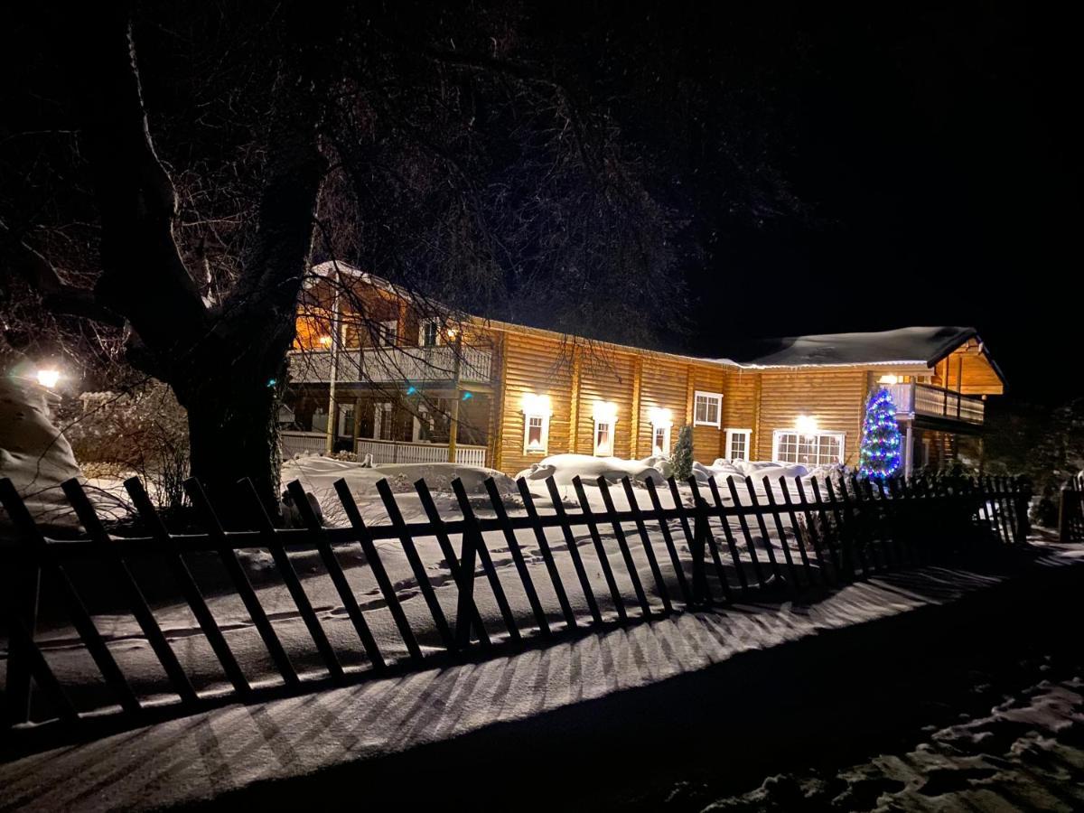 Kuelalistemaja Vehendi Motell Kültér fotó